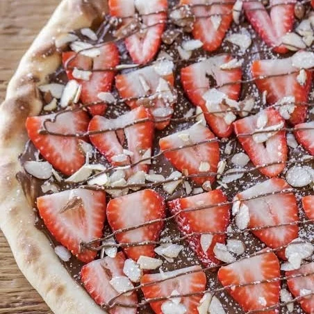 Nutella Pizza Slices